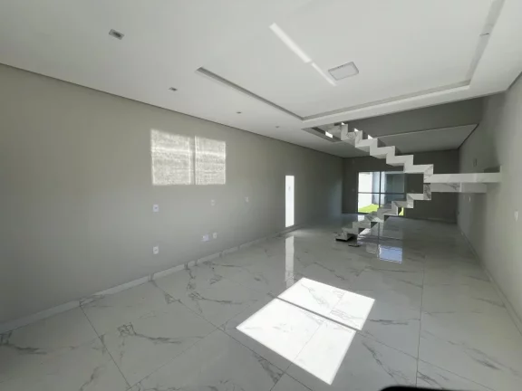 Imagem Casa / Sobrado para Venda em Florianópolis / SC no bairro Ingleses do Rio Vermelho