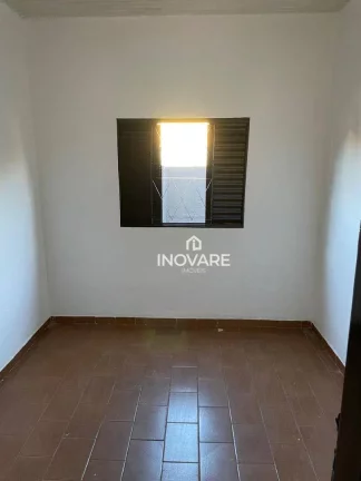 Imagem Casa com 3 dormitórios para alugar, 152 m² por R$ 1.500,00/mês - Cidade Jardim - Itumbiara/GO
