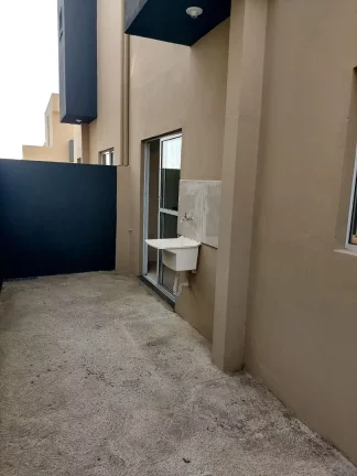 Imagem Sobrado com 2 dormitórios à venda, 53 m² por R$ 290.000,00 - Chácaras Araújo I - São José dos Campos/SP