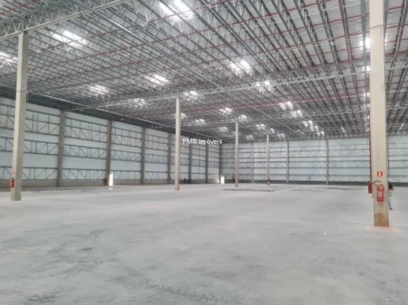 Imagem Galpão Com 2.493 m² em Santana de Parnaíba-SP,