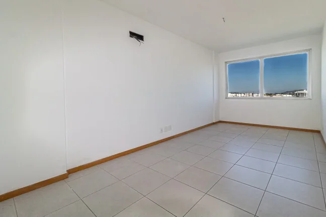 Imagem Sala Comercial para Venda em Rio de Janeiro, Campo Grande, 1 banheiro, 1 vaga