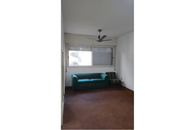 Imagem Studio à venda em Porto Alegre, Centro Histórico, com 1 quarto, 43,12m2
