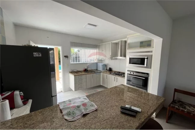 Imagem Casa 3 Quartos com Piscina, excelente espaço gourmet - Jardim Atlântico Leste, Itaipuaçu
