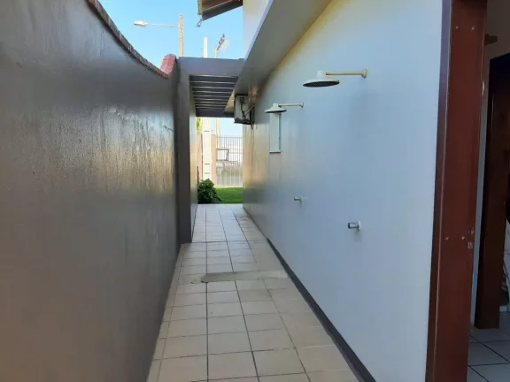 Imagem CASA RESIDENCIAL em Barra Velha - SC, Centro