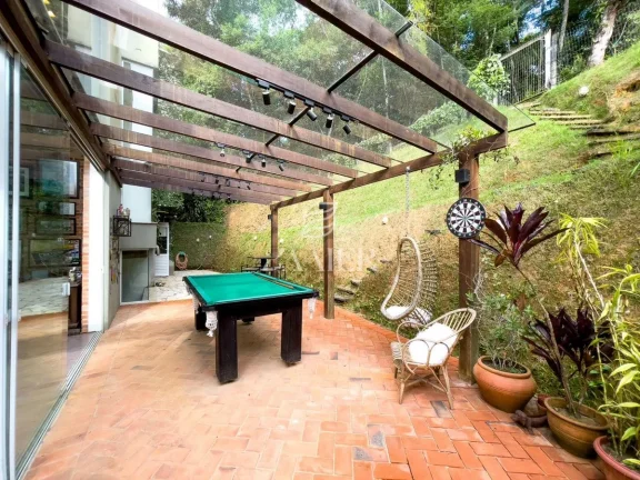Imagem Sobrado com 3 quartos, São Marcos - Joinville