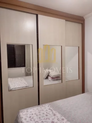 Imagem Lindo Apartamento de 2 Dormitórios no Monte Castelo – Localização Estratégica! O lar perfeito para quem valoriza praticidade e conforto está aqui!