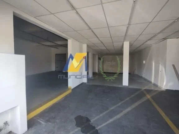 Imagem Salão comercial amplo, funcional e preparado para operações exigentes