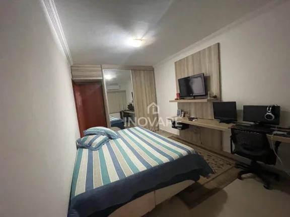 Imagem Casa com 4 dormitórios à venda por R$ 750.000,00 - Jardim América - Itumbiara/GO