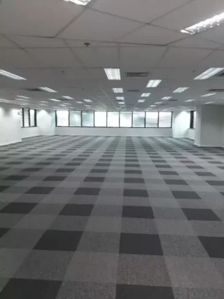 Imagem Laje Comercial de Alto Padrão em Pinheiros, São Paulo-SP: 5 Salas, 13 Banheiros, 21 Vagas de Garagem - 775m²
