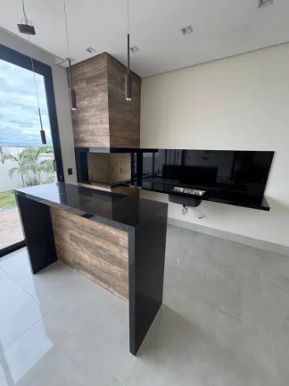 Imagem Casa em Condomínio para Venda em Cuiabá / MT no bairro Condomínio Primor das Torres