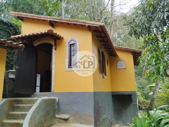 Imagem Sítio no bairro Cinco Lagos-Mendes, RJ