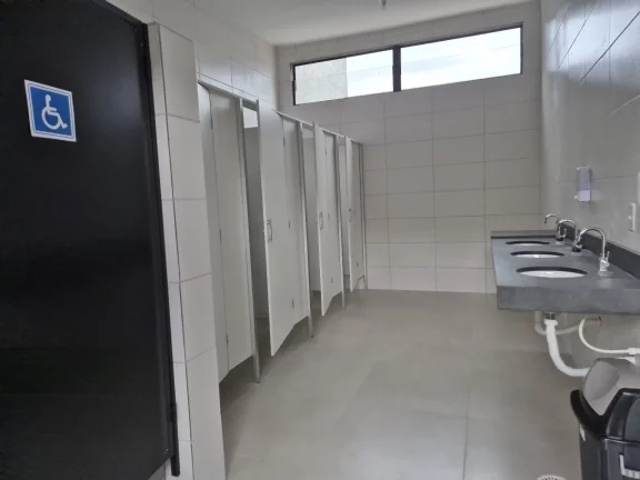 Imagem Salão Comercial para Locação no Boulevard Copacabana – Jardim das Cerejeiras, Atibaia/SP
