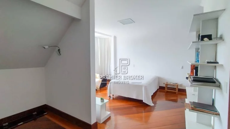 Imagem Casa à venda, 250 m² por R$ 2.000.000,00 - Tijuca - Teresópolis/RJ