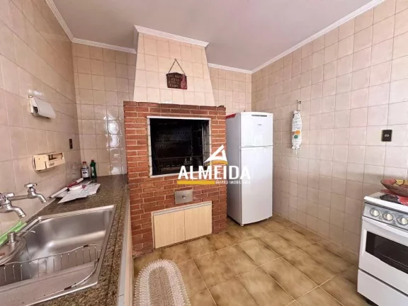 Imagem Casa com 3 dormitórios à venda, 334 m² por R$ 1.200.000,00 - Jardim São Paulo - Rio Claro/SP