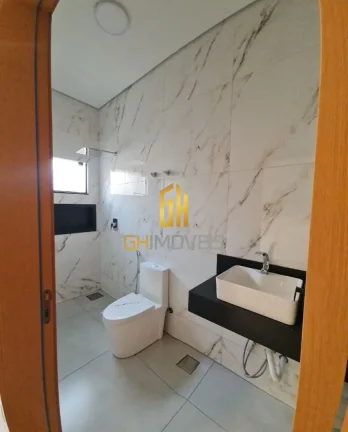 Imagem CA1591

Aceita financiamento!

- Lote com 378 m² e 221 m² de área construída;
- 3 suítes, sendo...