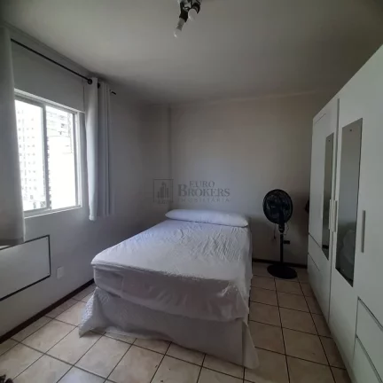 Imagem Apartamento com 2 dormitórios à venda no Centro de Balneário Camboriú/SC