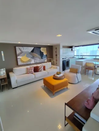 Imagem Apartamento de Luxo à Venda em Patamares: 4 Quartos, 4 Suítes, 3 Salas, 5 Banheiros, 3 Vagas, 196m² - Salvador-BA