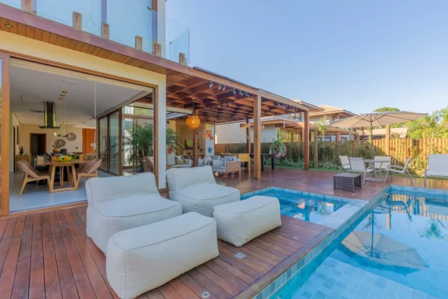 Imagem Casa em Condomínio para Venda em Mata de São João, Praia Do Forte - Mata De São João, 5 dormitórios, 5 suítes, 7 banheiros, 4 vagas