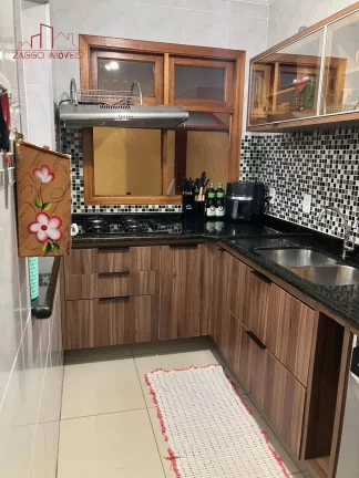 Imagem Oportunidade - Casa em condomínio - 3 dorms.