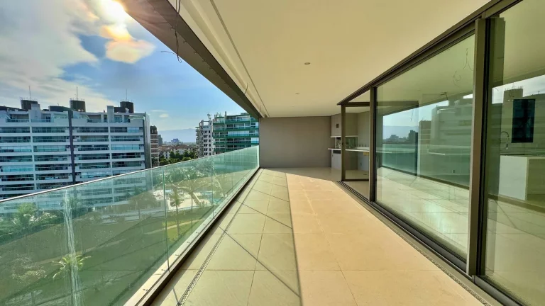 Imagem Apartamento com 4 suítes à venda, 208 m por R$ 13.000.000,00 - Riviera