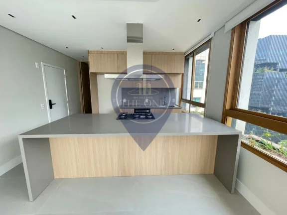 Imagem Apartamento de Luxo para Locação no Itaim Bibi - São Paulo-SP: 3 Quartos, 3 Suítes, 2 Salas, 4 Banheiros, 2 Vagas de Garagem!