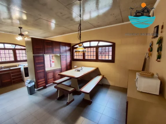Imagem Casa para Aluguel de Temporada em Juquehy, 450 metros da praia, piscina, churrasqueira, 5 dormitórios, Max 14 pessoas | Juquehy Imobiliária