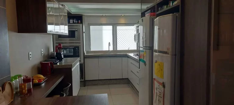 Imagem Apartamento com 3 dormitórios sendo 1 suíte e 1 vagas de garagem no Centro de Itajaí/SC