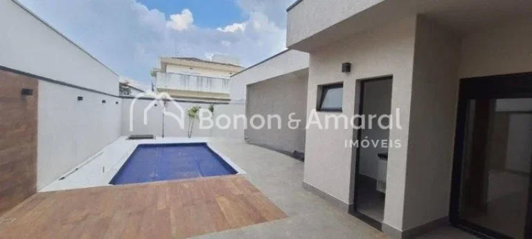 Imagem Excelente casa térrea em condomínio fechado com 234 m² construídos em terreno de 390 m². Condom...