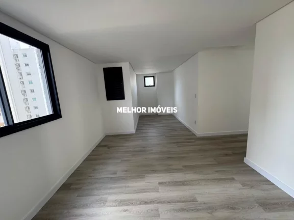 Imagem Cobertura Horizontal a venda com 230 m² - Centro de Balneário Camboriú