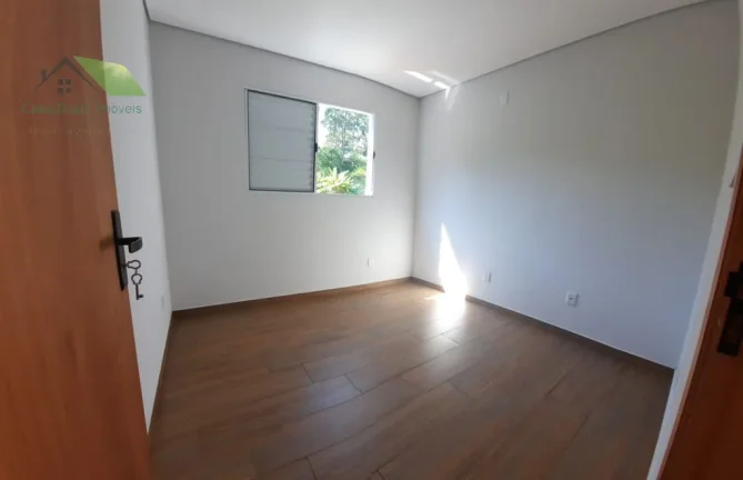 Imagem Sobrado com 3 quartos, 180,00m2, à venda em Mogi das Cruzes, Loteamento Alvorada