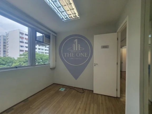 Imagem Conjunto Comercial à Venda no Paraíso: 4 salas, 2 banheiros, 1 vaga de garagem, 76m². Ideal para seu negócio em São Paulo-SP!