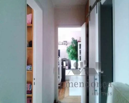 Imagem Excelente cobertura trilex. 1º Piso com living amplo para 2 ambientes, 3 dormitórios sendo 2 suít...