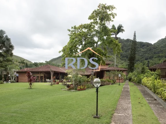 Imagem Linda casa Ubatuba pé na areia ! 592m² 06 suítes ! Oportunidade única