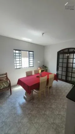 Imagem Casa com Edícula na Vila Tesouro