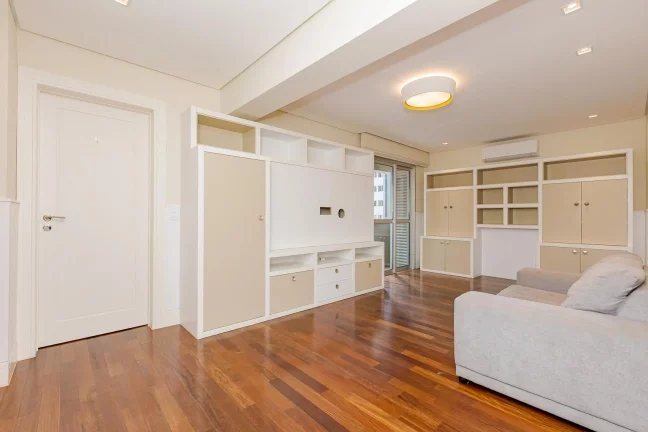 Imagem Apartamento 5 suítes no Água Verde