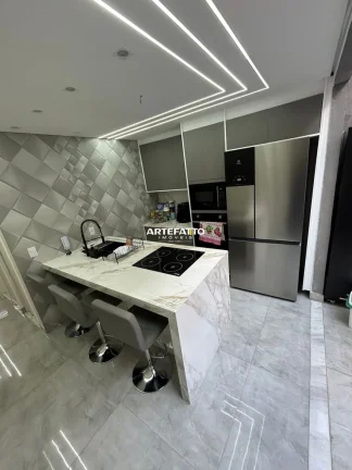 Imagem Casa em Condomínio impecável será entregue com tudo dentro! Toda reformada nova