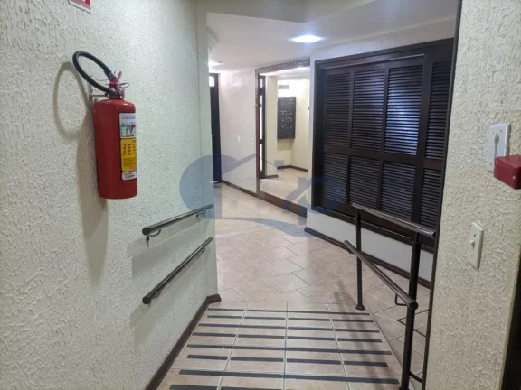 Imagem Apartamento á venda com 4 dormitórios no centro de Torres/RS