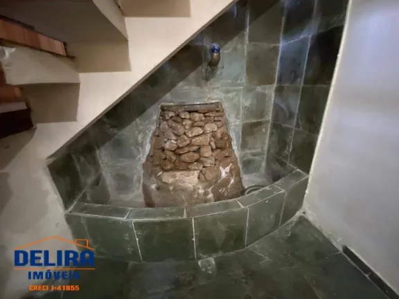 Imagem Sítio à venda com piscina,2 casas com um ótimo espaço.