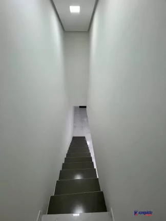 Imagem CASA 3/4 SENDO UMA SUITE EM CONDOMÍNIO - SIM