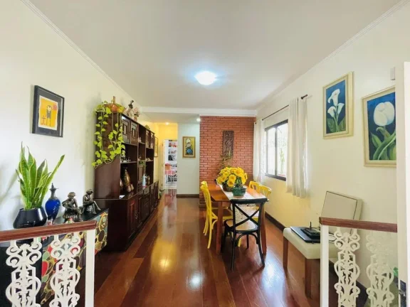 Imagem Casa Vila da Saúde - 168M², 4 Dorms, 2 Suítes, 4 Vagas.