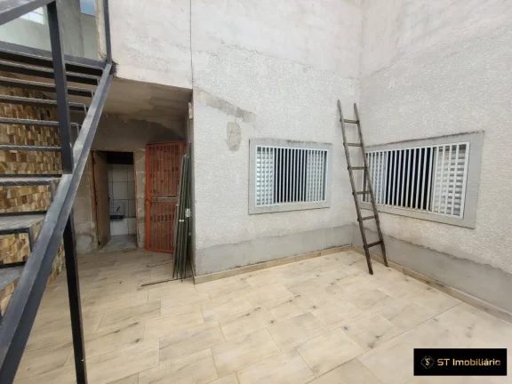 Imagem Aceita Carro e Terreno: Casa com 3 Quartos (1 Suíte) e Espaço Gourmet
