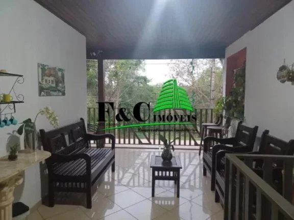 Imagem Casa para Venda em Limeira, Jardim Hortência, 4 dormitórios, 1 suíte, 2 banheiros, 2 vagas