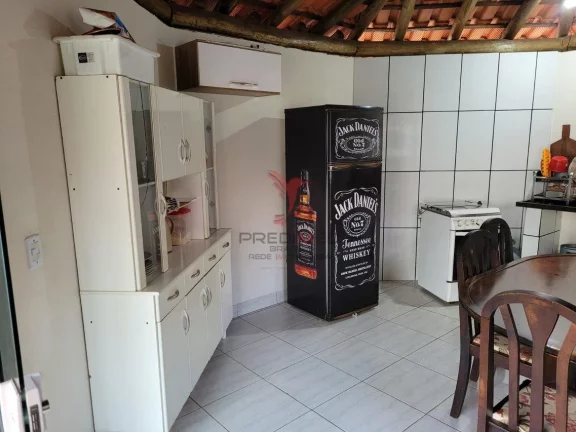 Imagem Vendo excelente Casa com 2 quartos e 2 banheiros, na Estância Turística de São Pedro – SP