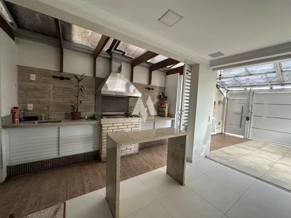 Imagem Sobrado com 3 quartos à venda, 170m² - Encruzilhada/Santos