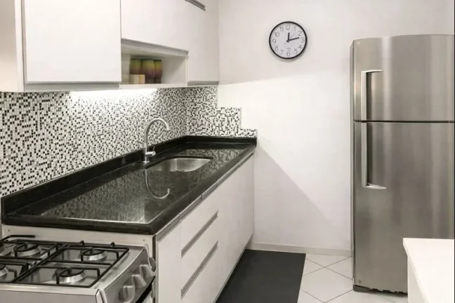 Imagem Este apartamento mobiliado está localizado em São Paulo e oferece uma excelente oportunidade para ...