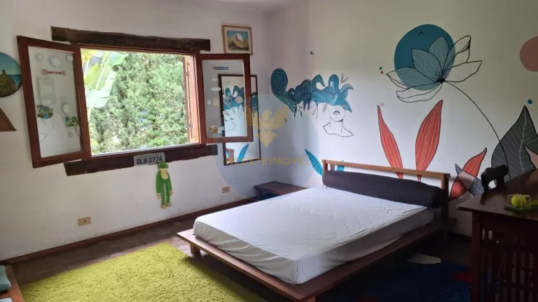 Imagem Casa em Condomínio a Venda no bairro Granja Viana - Carapicuíba, SP