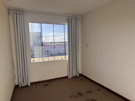 Imagem Sobrado para Venda em São José dos Pinhais, Ipê, 3 dormitórios, 2 banheiros, 2 vagas