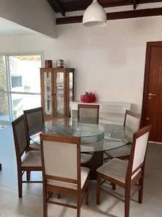 Imagem CASA EM JURERÊ INTERNACIONAL, FLORIANÓPOLIS