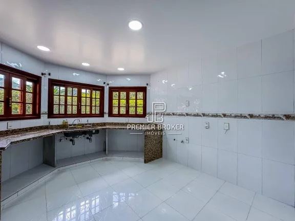 Imagem Casa à venda, 469 m² por R$ 2.099.000,00 - Albuquerque - Teresópolis/RJ