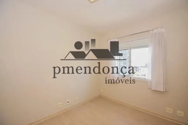 Imagem Apartamento em Pinheiros com 4 quartos (3 suítes) e 4 vagas, 270m²